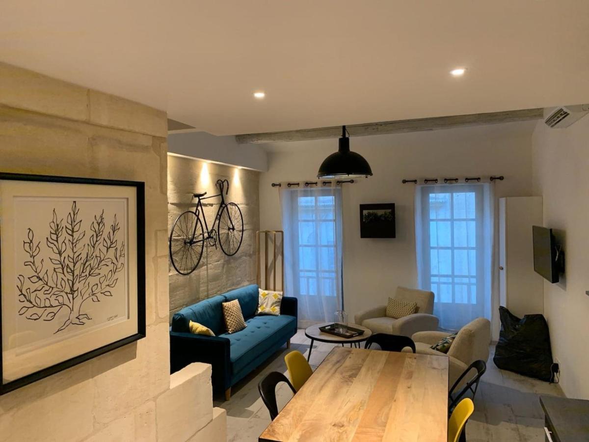 Le Refuge Des Arenes Apartment อาร์ลส์ ภายนอก รูปภาพ