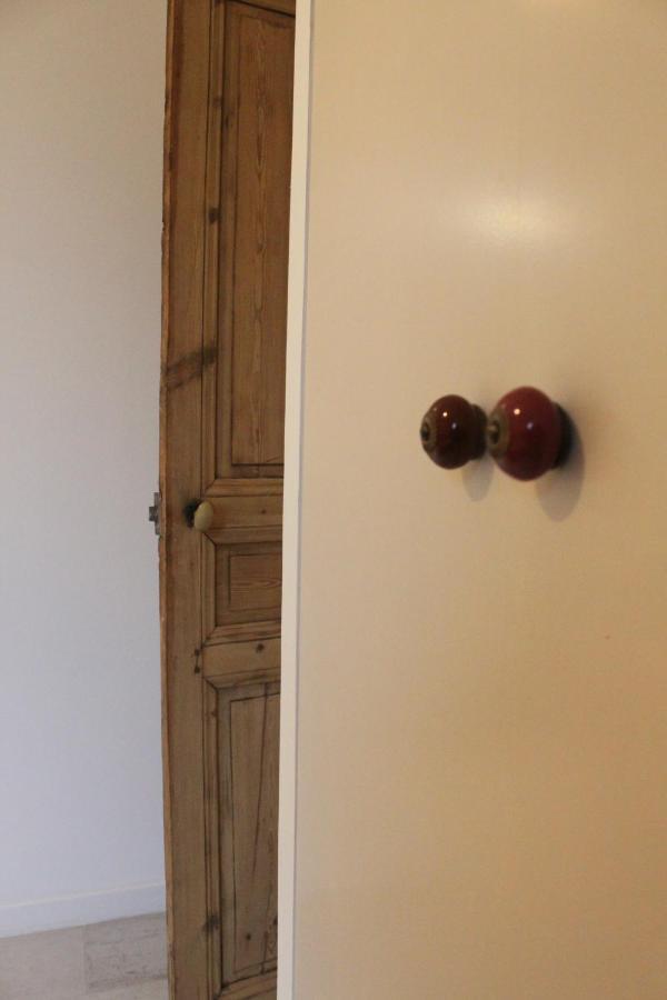Le Refuge Des Arenes Apartment อาร์ลส์ ภายนอก รูปภาพ