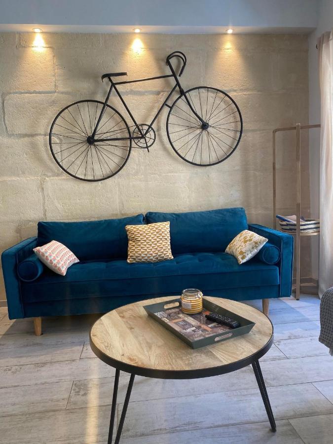 Le Refuge Des Arenes Apartment อาร์ลส์ ภายนอก รูปภาพ