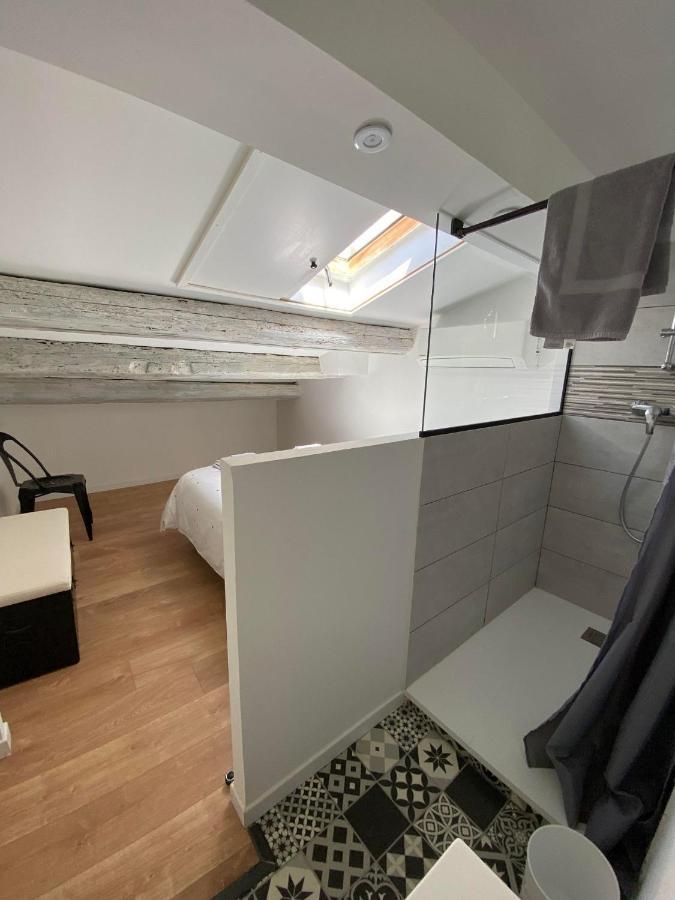 Le Refuge Des Arenes Apartment อาร์ลส์ ภายนอก รูปภาพ